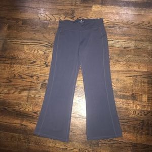 Athleta gray yoga pants